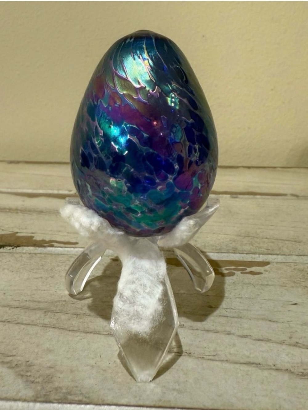 Vtg Iridescent Blue Purple Art Glass Egg Paperweight, Mottled Dichroic Shimmer
